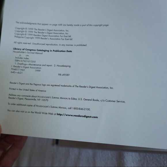 Readers Digest Householder's Survival Manual c1999 - Picture 4 of 8